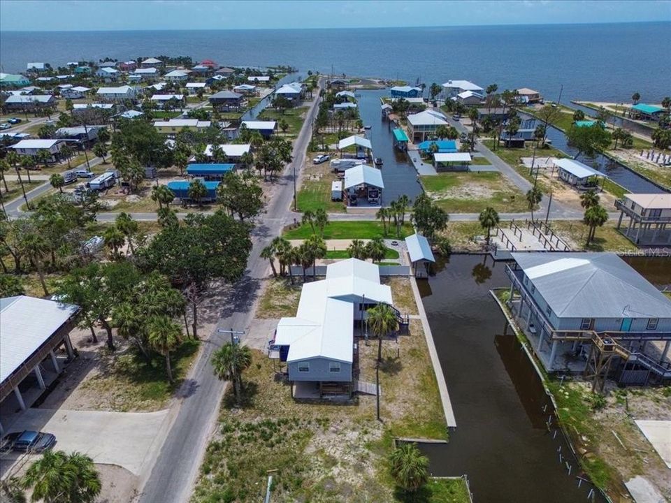 En Venta: $449,000 (5 camas, 3 baños, 1672 Pies cuadrados)