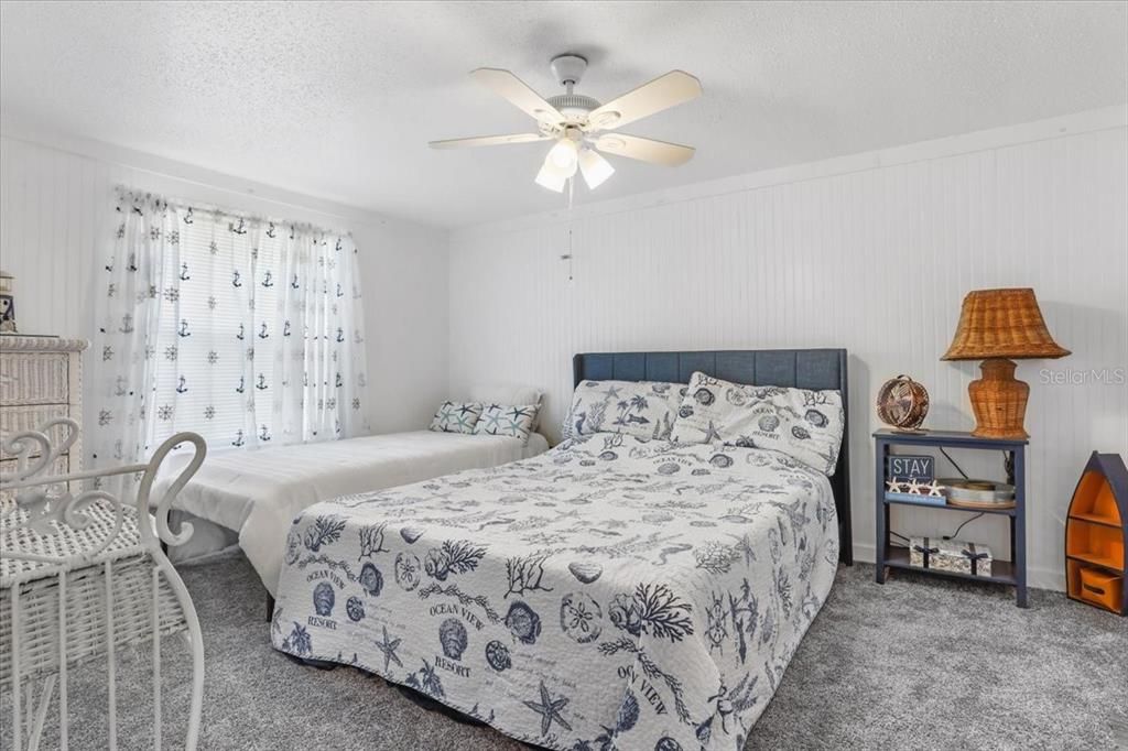 En Venta: $449,000 (5 camas, 3 baños, 1672 Pies cuadrados)