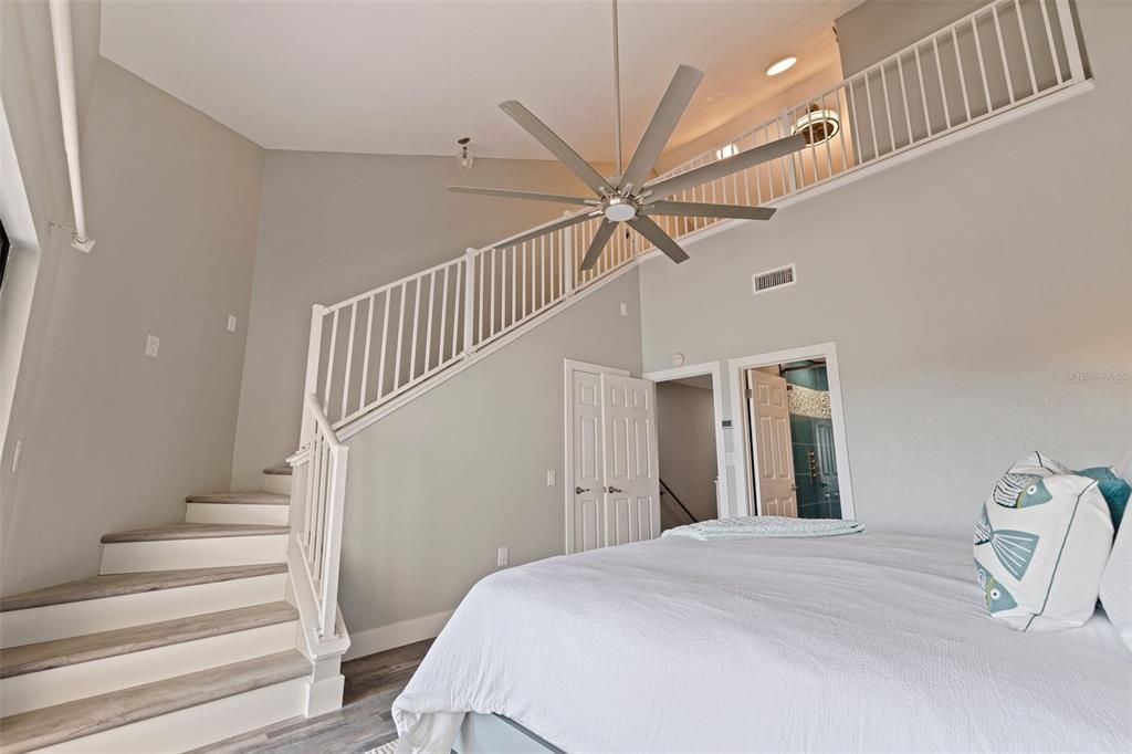 For Sale: $699,000 (2 beds, 2 baths, 1676 Square Feet)