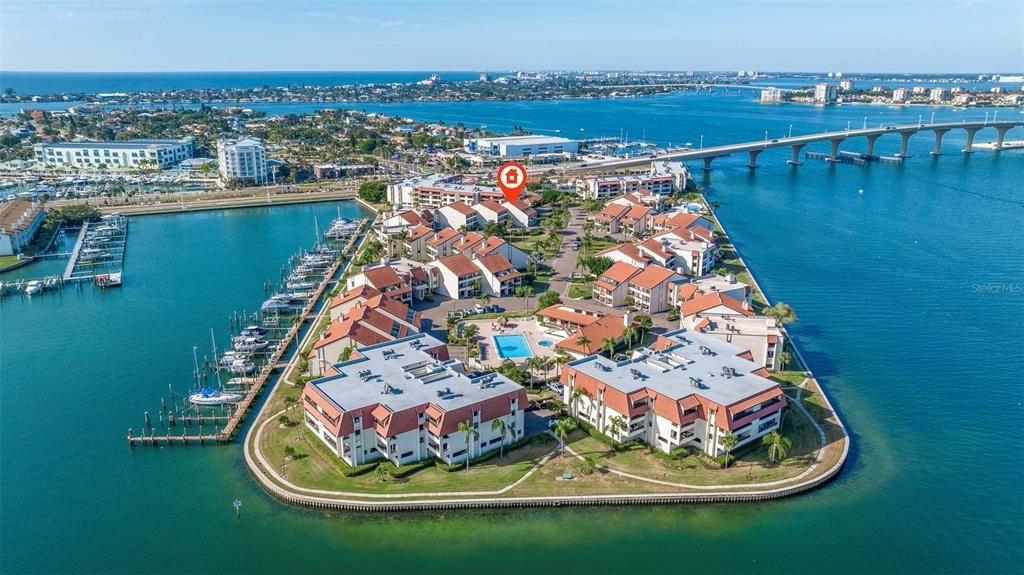 For Sale: $699,000 (2 beds, 2 baths, 1676 Square Feet)