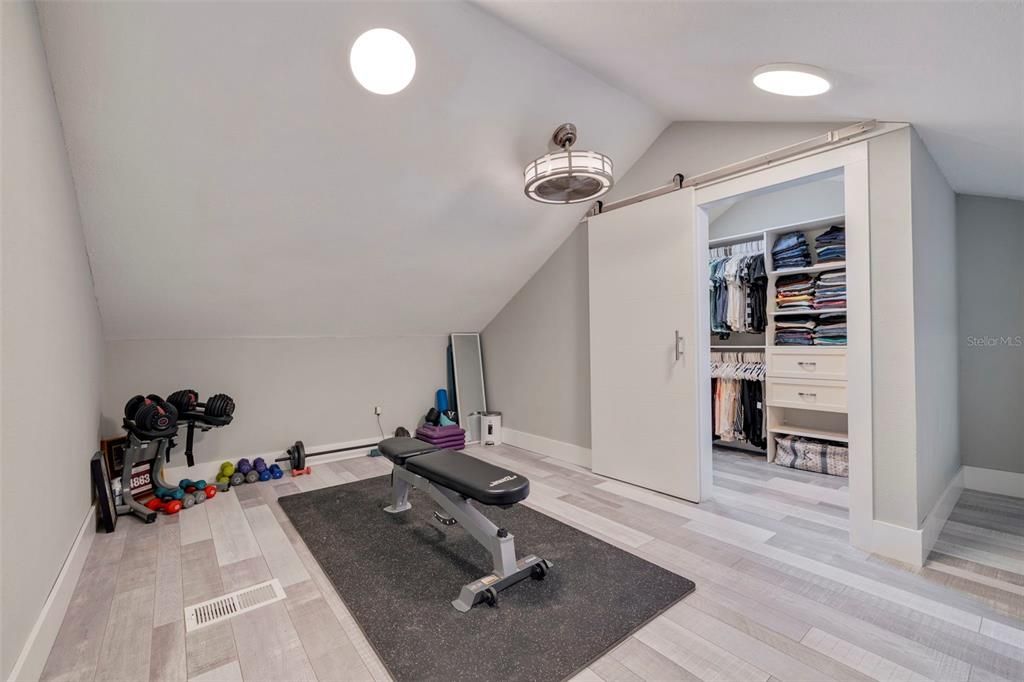 For Sale: $699,000 (2 beds, 2 baths, 1676 Square Feet)