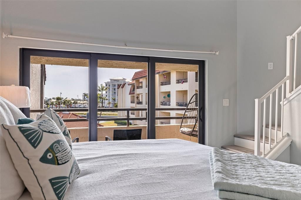 For Sale: $699,000 (2 beds, 2 baths, 1676 Square Feet)