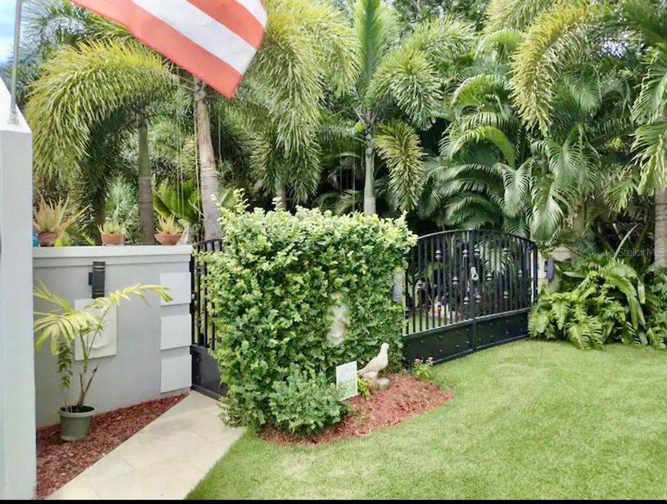 For Rent: $4,500 (4 beds, 4 baths, 0 Square Feet)