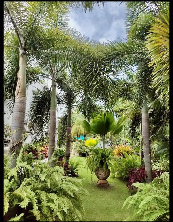 For Rent: $4,500 (4 beds, 4 baths, 0 Square Feet)