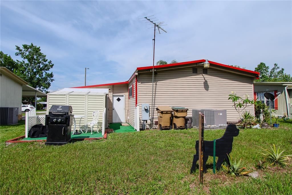 待售: $169,900 (2 贝兹, 2 浴室, 1112 平方英尺)