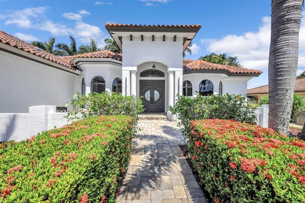 待售: $1,499,000 (4 贝兹, 3 浴室, 2670 平方英尺)