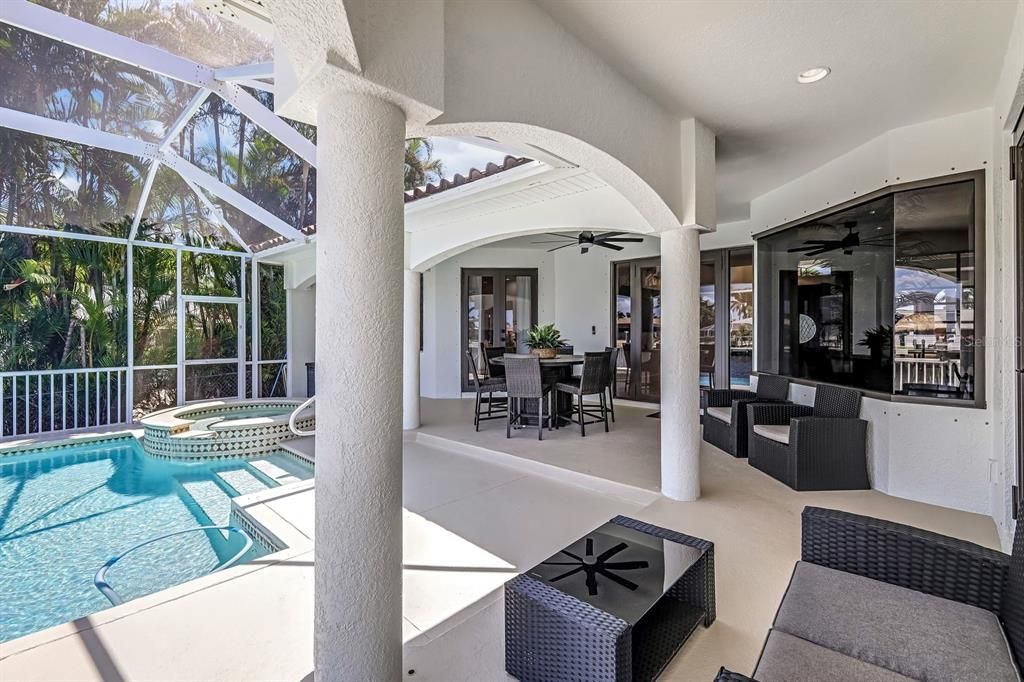 待售: $1,499,000 (4 贝兹, 3 浴室, 2670 平方英尺)