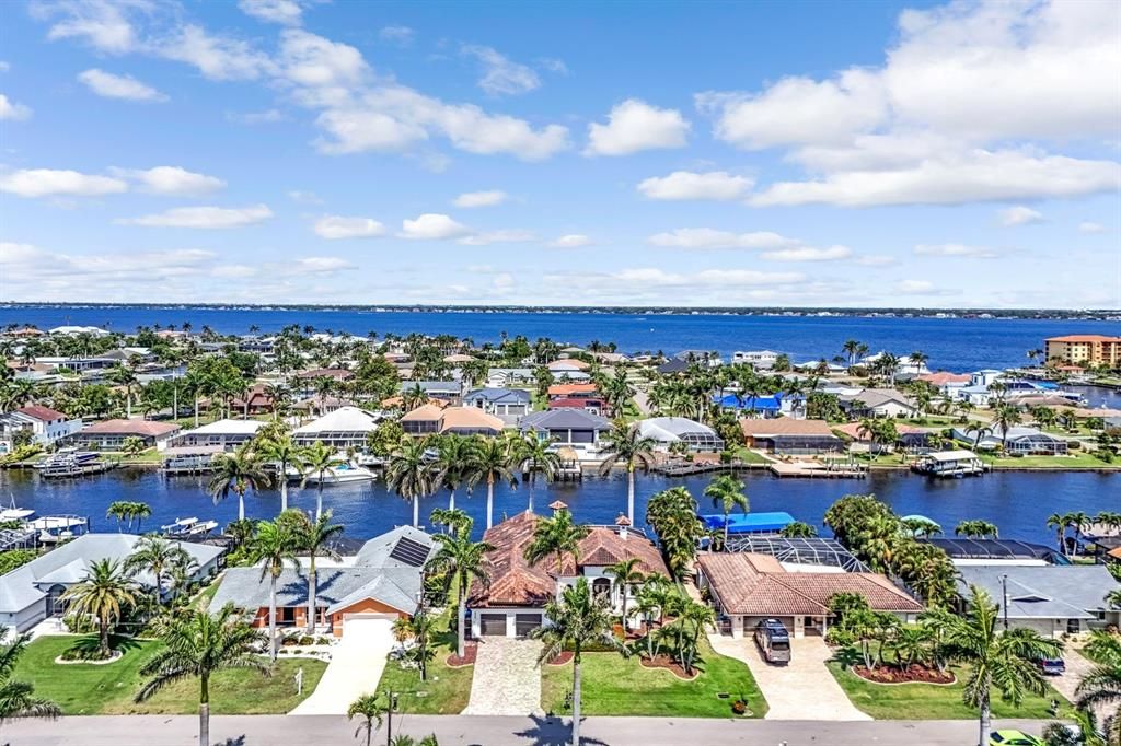 待售: $1,499,000 (4 贝兹, 3 浴室, 2670 平方英尺)