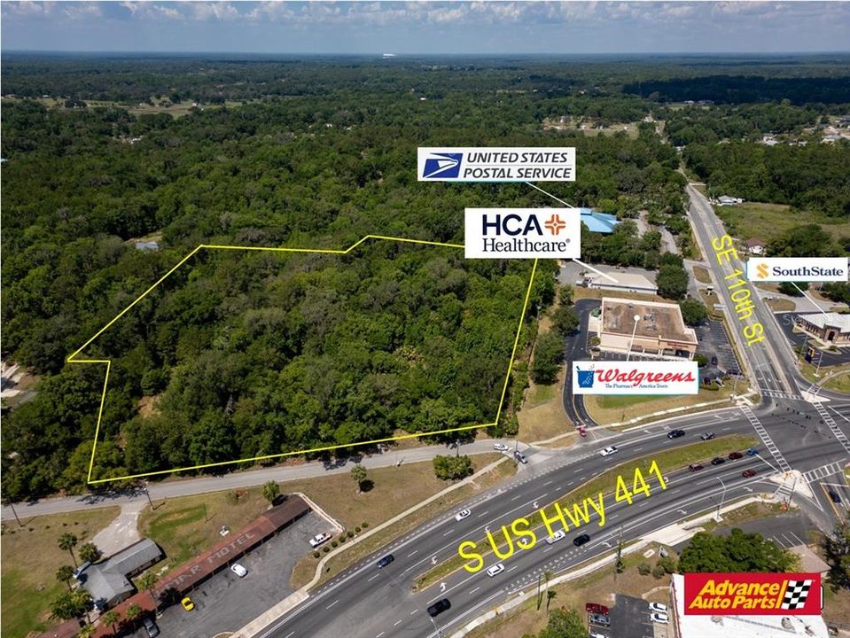 На продажу: $990,000 (10.24 acres)