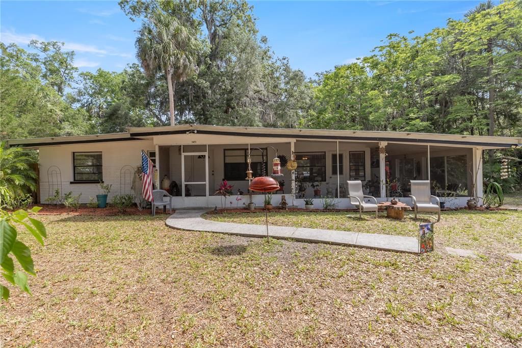 Vendido Recientemente: $145,000 (2 camas, 2 baños, 1128 Pies cuadrados)