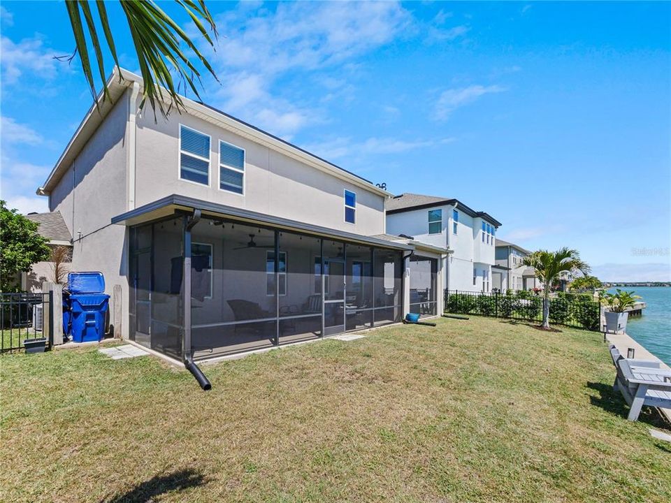 For Sale: $799,000 (5 beds, 3 baths, 2564 Square Feet)