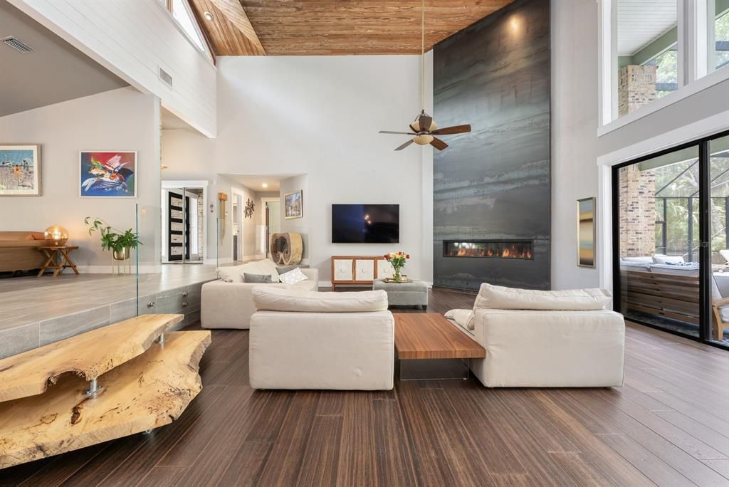 待售: $1,850,000 (5 贝兹, 4 浴室, 5464 平方英尺)