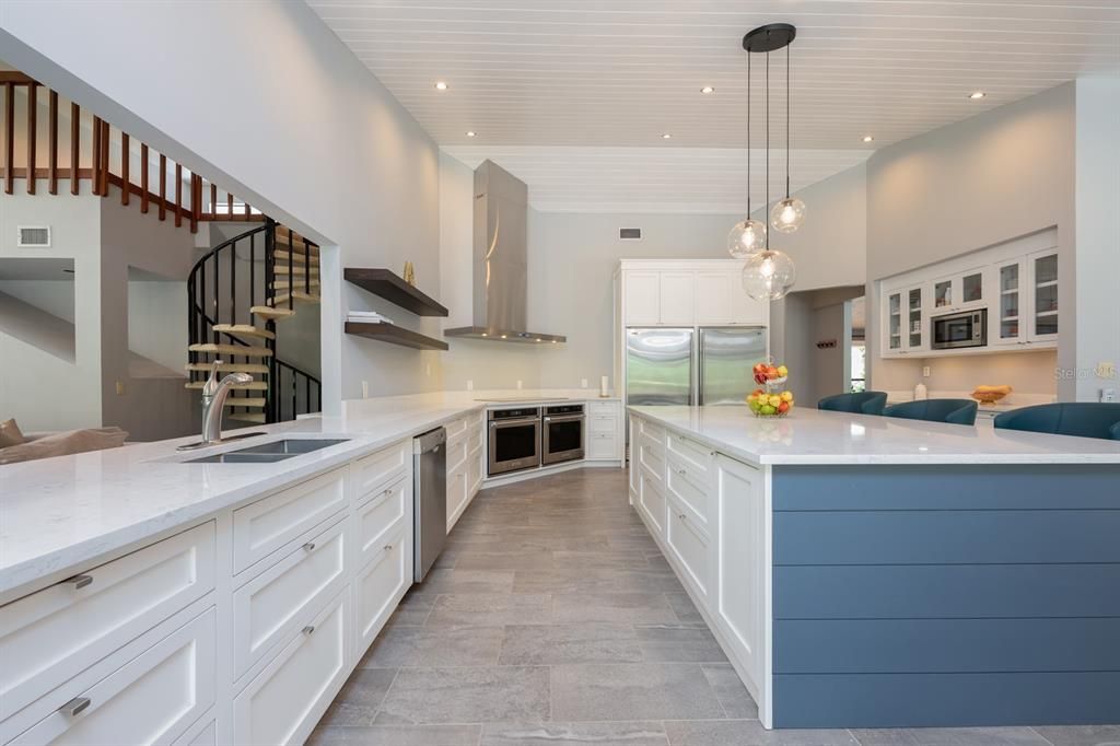 待售: $1,850,000 (5 贝兹, 4 浴室, 5464 平方英尺)