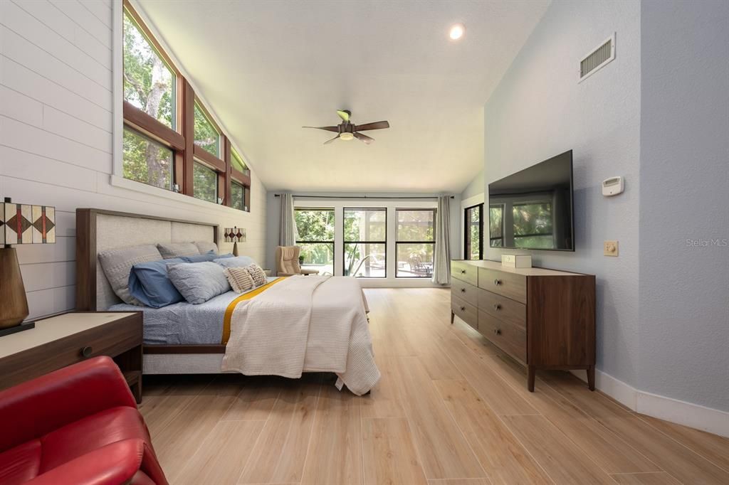 待售: $1,850,000 (5 贝兹, 4 浴室, 5464 平方英尺)