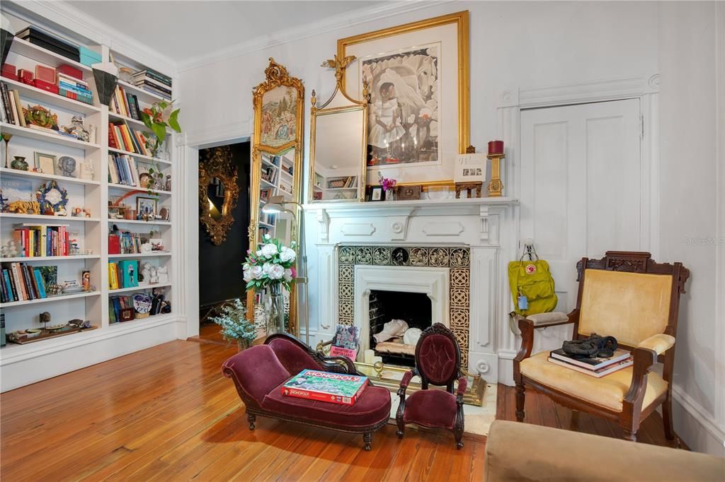 For Sale: $3,499,000 (6 beds, 5 baths, 6261 Square Feet)