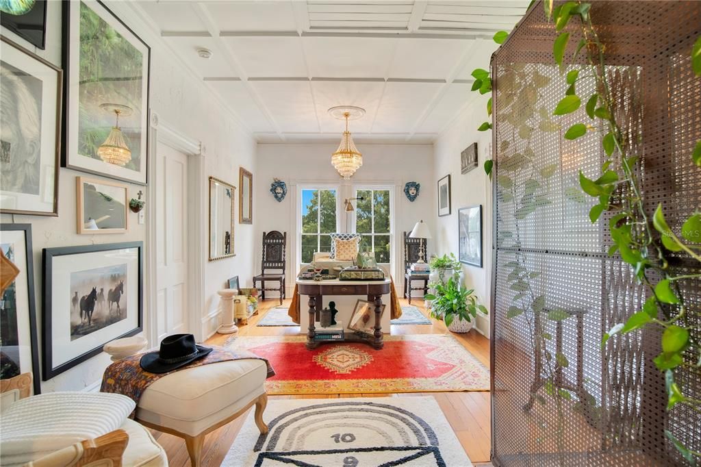 For Sale: $3,499,000 (6 beds, 5 baths, 6261 Square Feet)