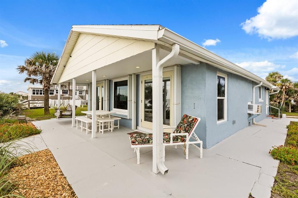 For Sale: $1,199,000 (3 beds, 2 baths, 1485 Square Feet)