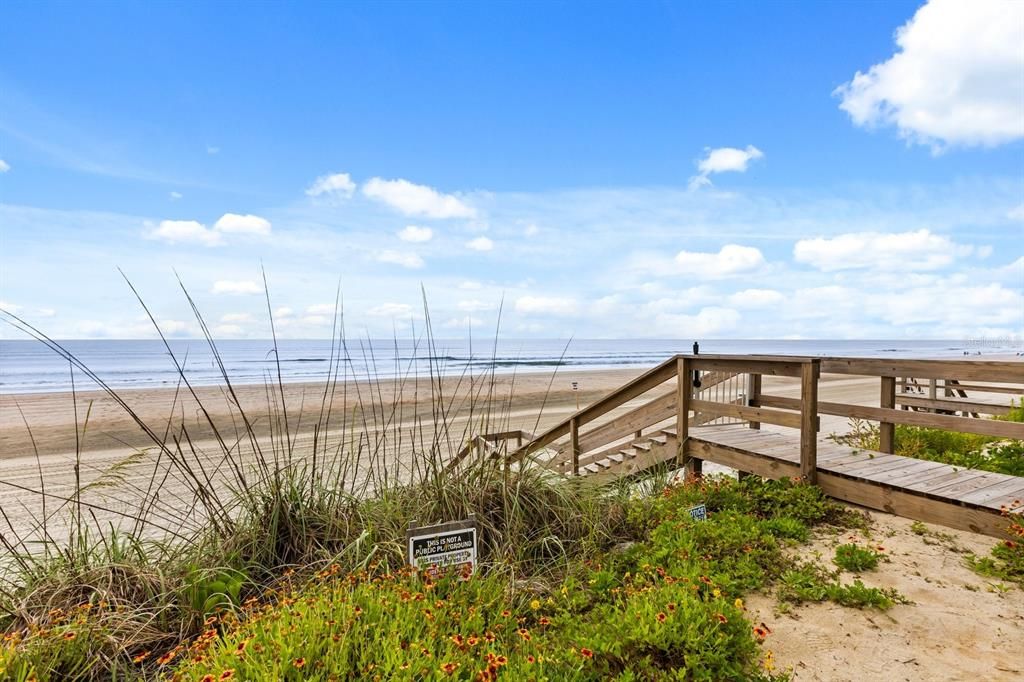 For Sale: $1,199,000 (3 beds, 2 baths, 1485 Square Feet)