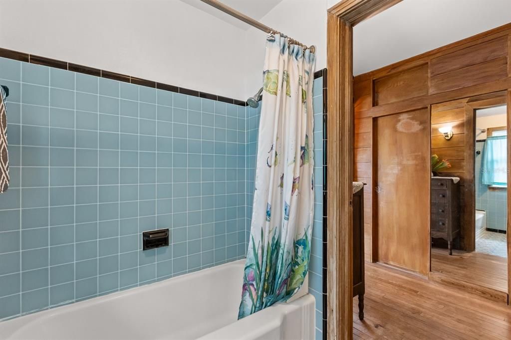 For Sale: $1,199,000 (3 beds, 2 baths, 1485 Square Feet)