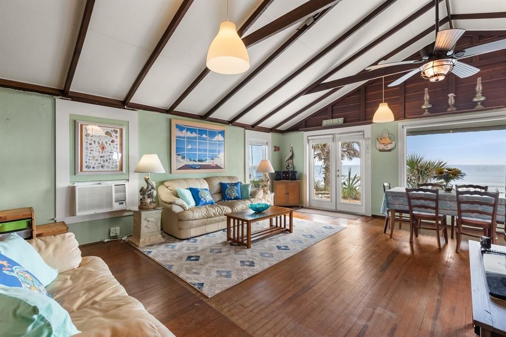 For Sale: $1,199,000 (3 beds, 2 baths, 1485 Square Feet)