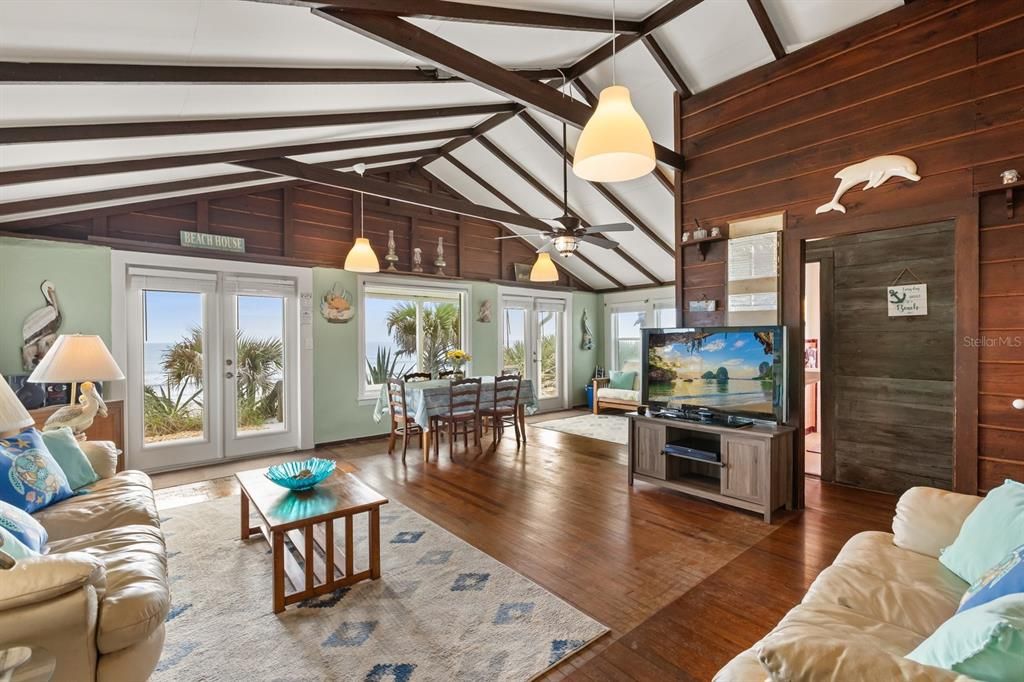 For Sale: $1,199,000 (3 beds, 2 baths, 1485 Square Feet)