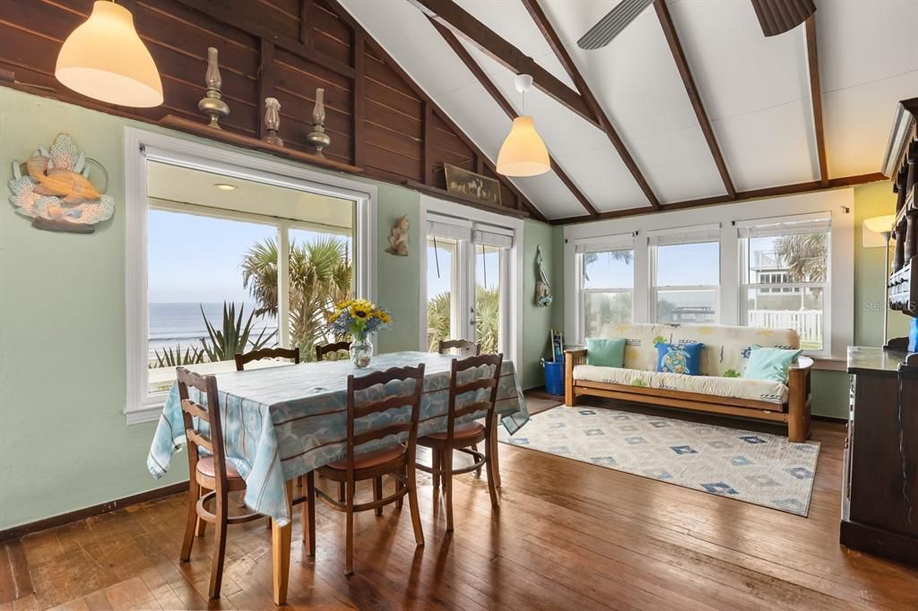 For Sale: $1,199,000 (3 beds, 2 baths, 1485 Square Feet)