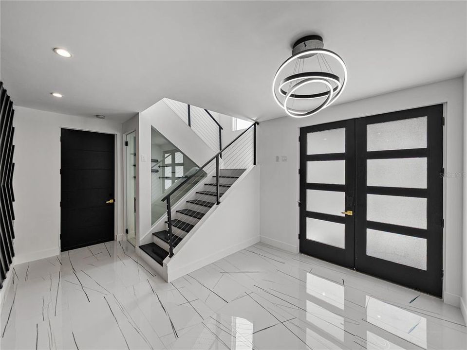 For Sale: $3,200,000 (4 beds, 2 baths, 3093 Square Feet)