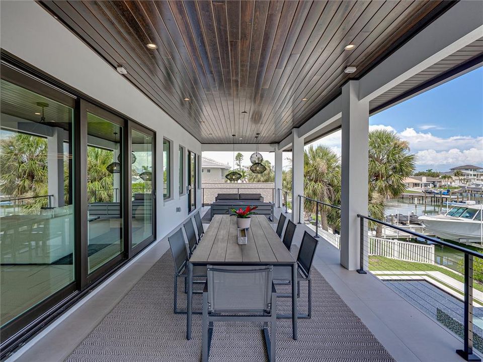 For Sale: $3,200,000 (4 beds, 2 baths, 3093 Square Feet)