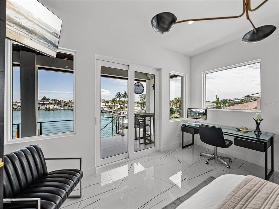 For Sale: $3,200,000 (4 beds, 2 baths, 3093 Square Feet)