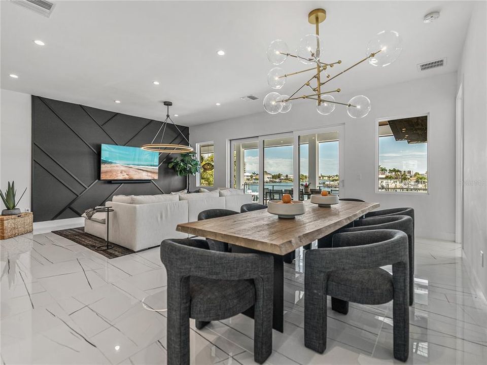 For Sale: $3,200,000 (4 beds, 2 baths, 3093 Square Feet)