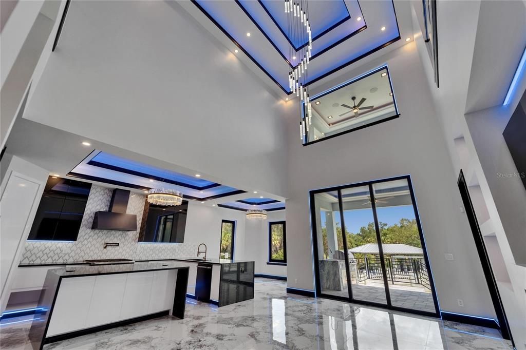 En Venta: $1,399,000 (5 camas, 3 baños, 3202 Pies cuadrados)