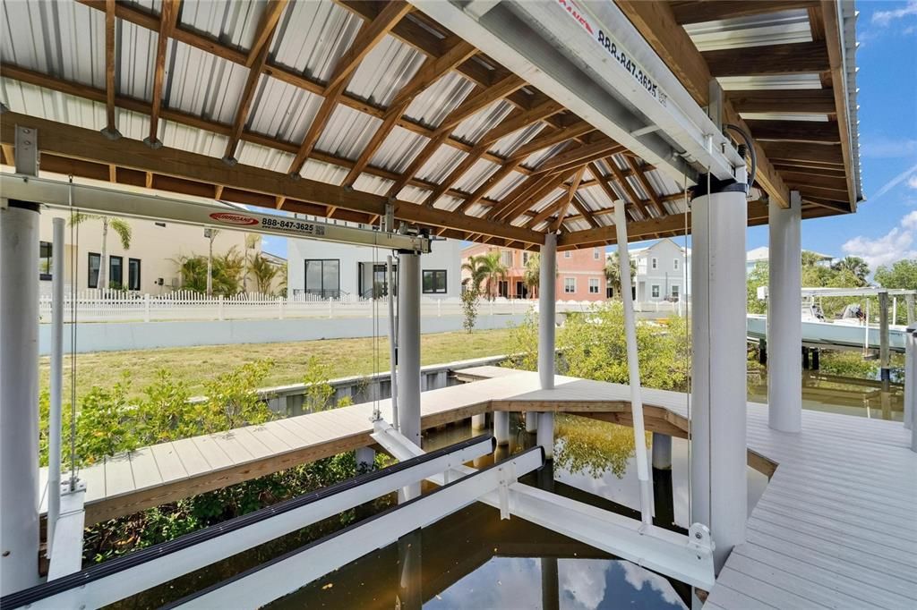 En Venta: $1,399,000 (5 camas, 3 baños, 3202 Pies cuadrados)