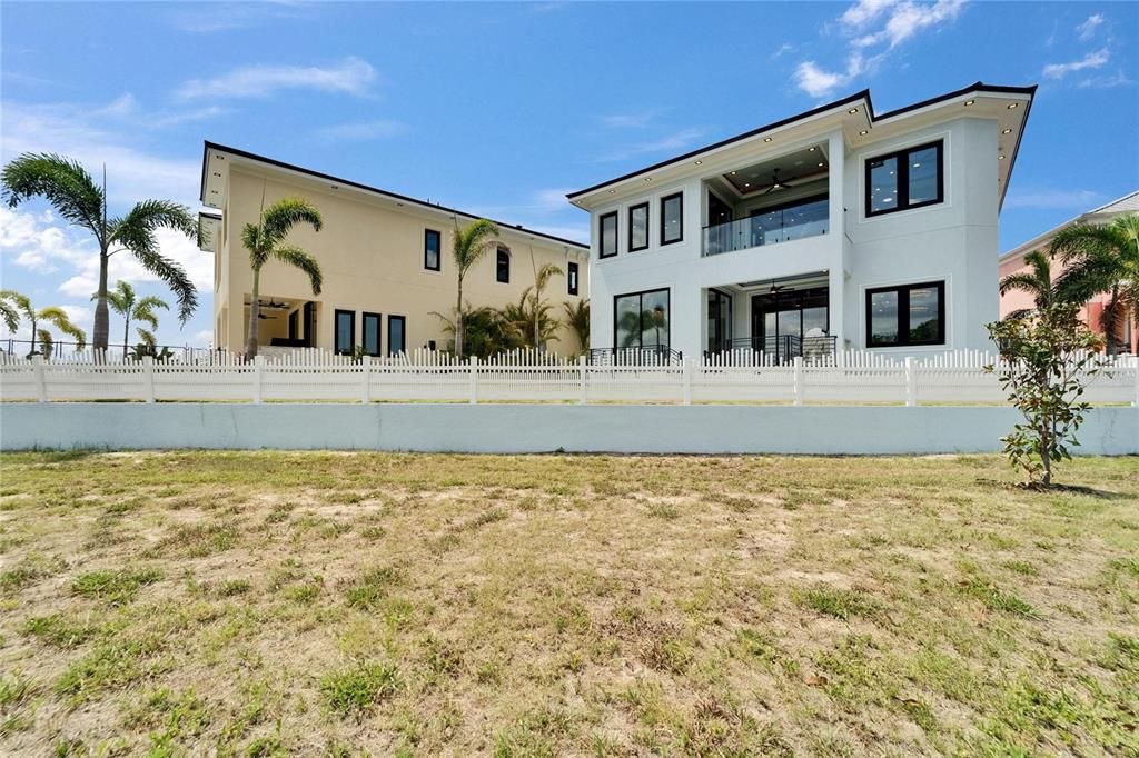 En Venta: $1,399,000 (5 camas, 3 baños, 3202 Pies cuadrados)