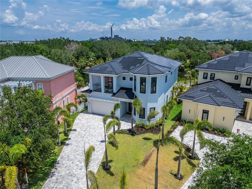 En Venta: $1,399,000 (5 camas, 3 baños, 3202 Pies cuadrados)