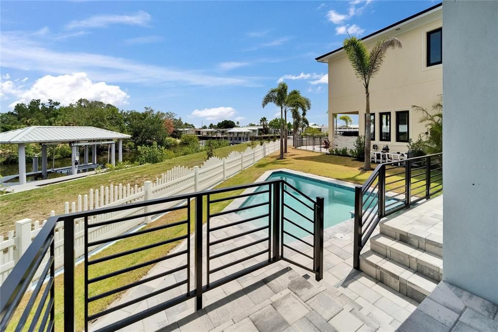 En Venta: $1,399,000 (5 camas, 3 baños, 3202 Pies cuadrados)