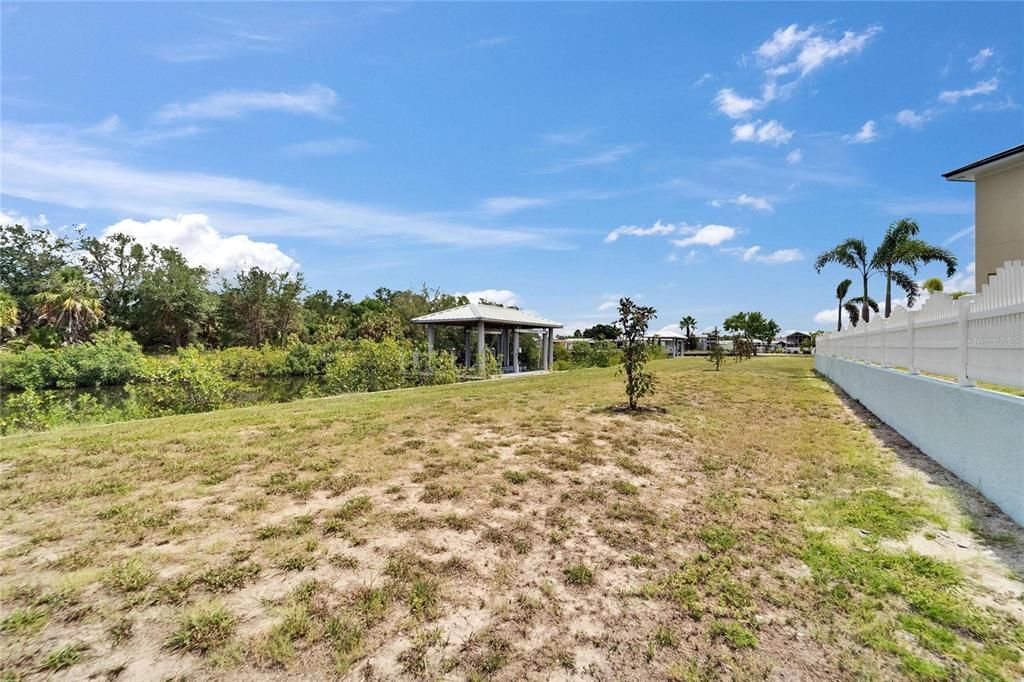 En Venta: $1,399,000 (5 camas, 3 baños, 3202 Pies cuadrados)