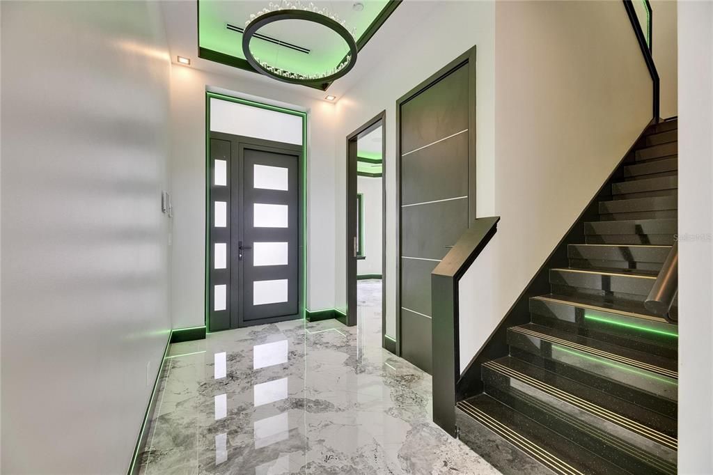На продажу: $1,399,000 (5 спален, 4 ванн, 3196 Квадратных фут)