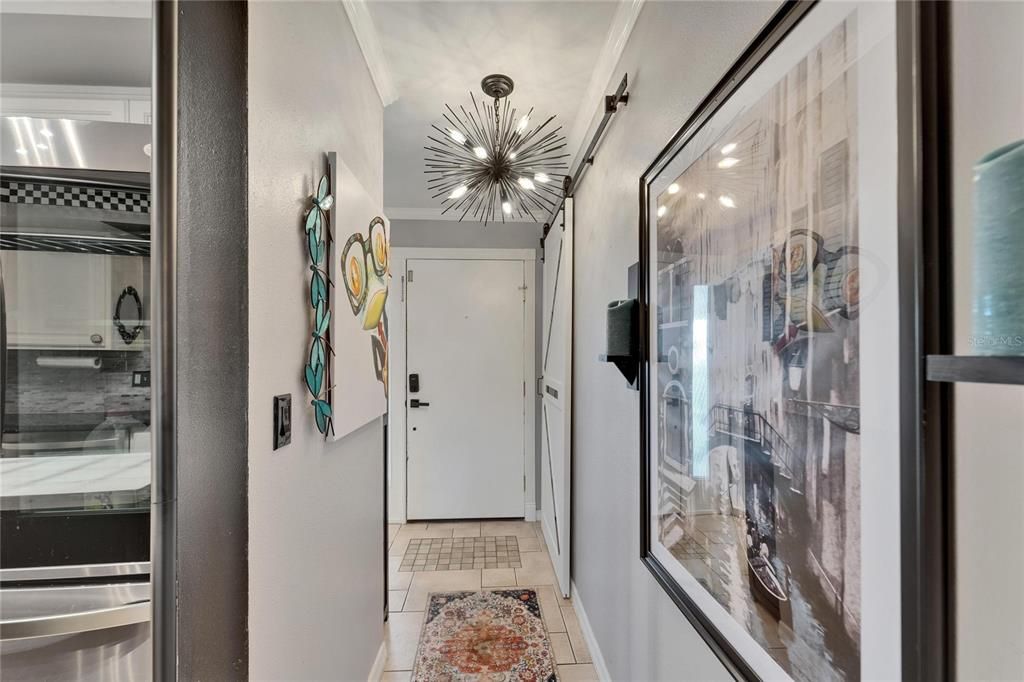 待售: $393,000 (2 贝兹, 2 浴室, 1002 平方英尺)