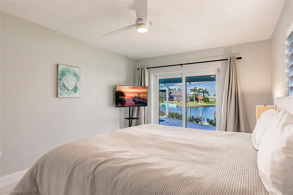 Active With Contract: $1,645,000 (3 beds, 2 baths, 2911 Square Feet)