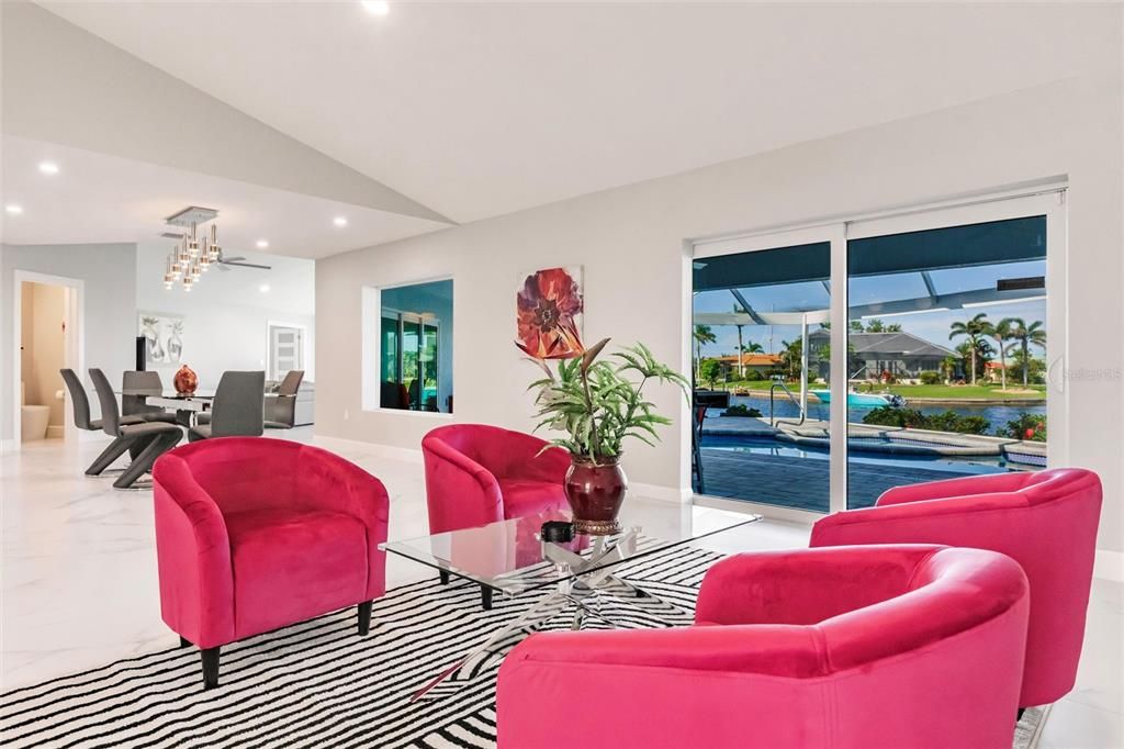 Active With Contract: $1,645,000 (3 beds, 2 baths, 2911 Square Feet)