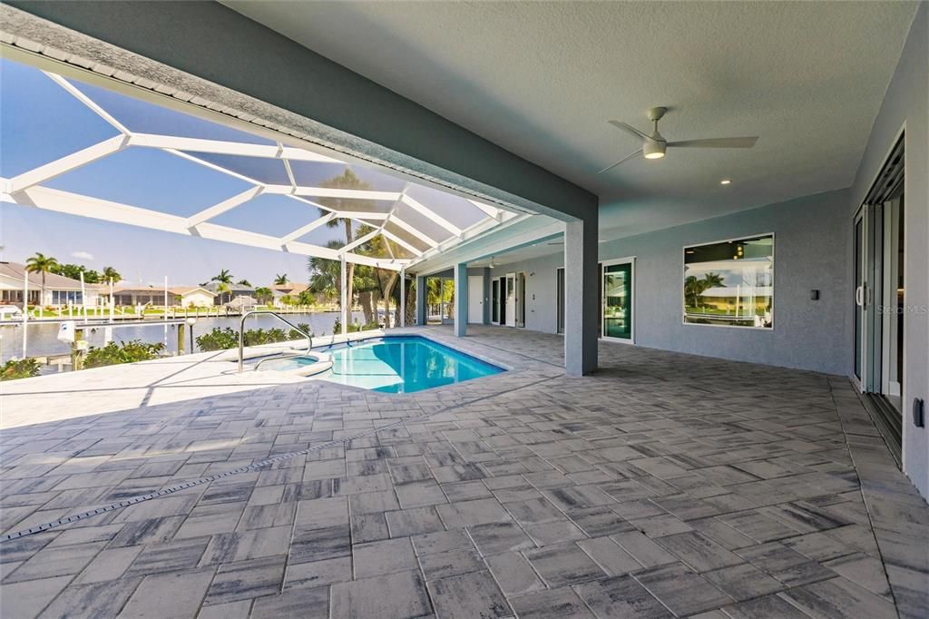 Active With Contract: $1,645,000 (3 beds, 2 baths, 2911 Square Feet)