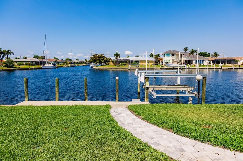 Active With Contract: $1,645,000 (3 beds, 2 baths, 2911 Square Feet)