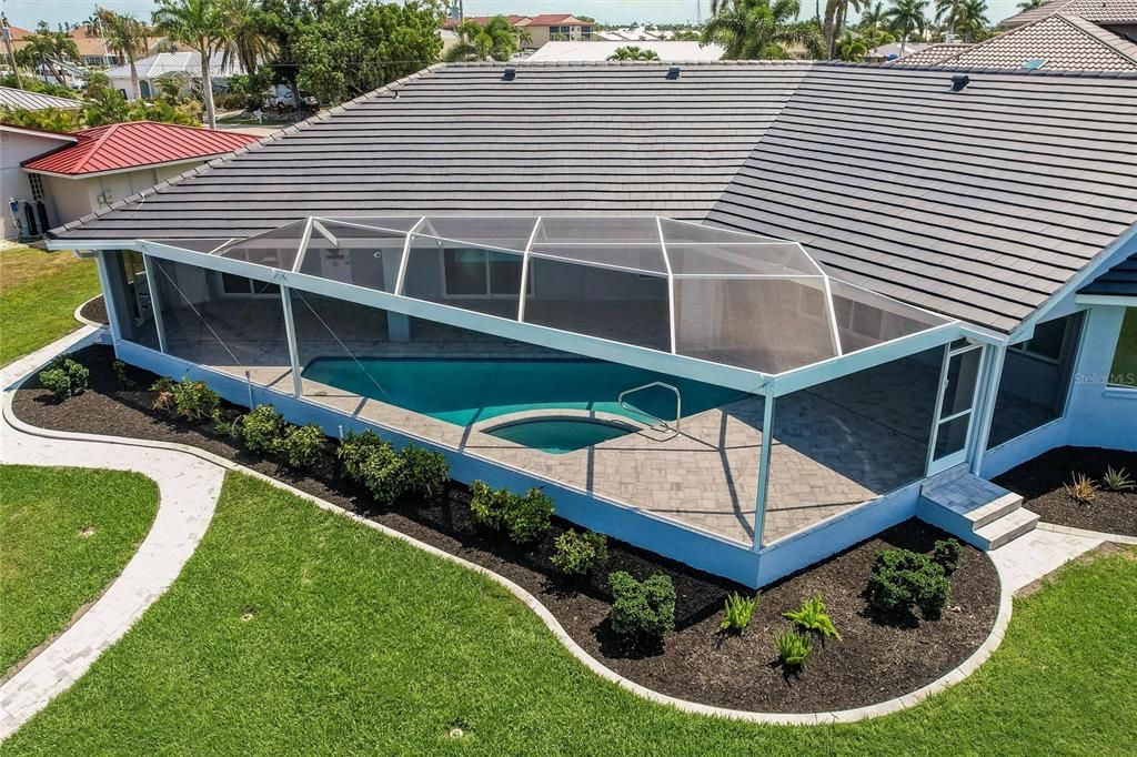 Active With Contract: $1,645,000 (3 beds, 2 baths, 2911 Square Feet)