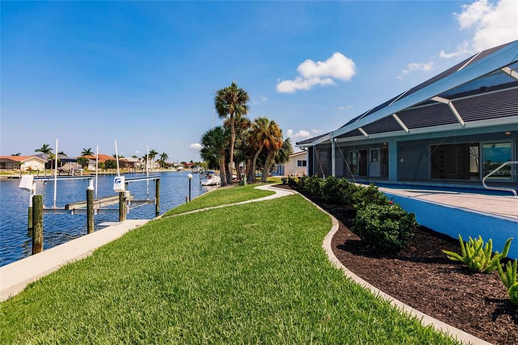 Active With Contract: $1,645,000 (3 beds, 2 baths, 2911 Square Feet)