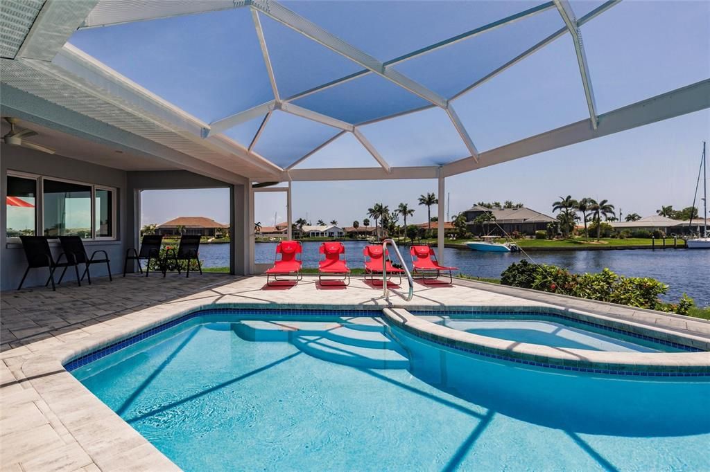 Active With Contract: $1,645,000 (3 beds, 2 baths, 2911 Square Feet)