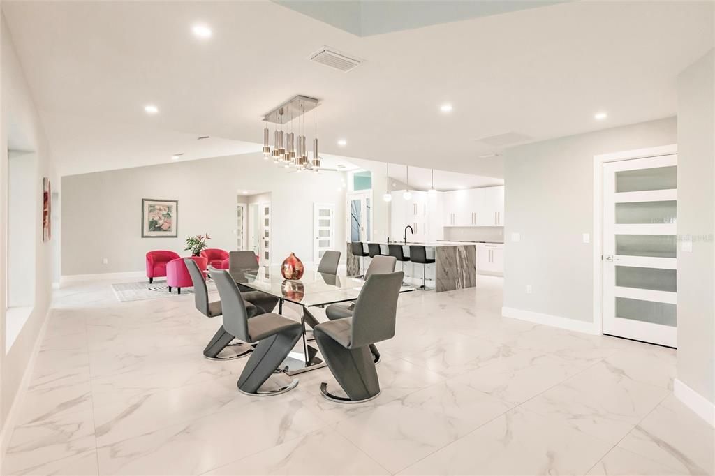 Active With Contract: $1,645,000 (3 beds, 2 baths, 2911 Square Feet)