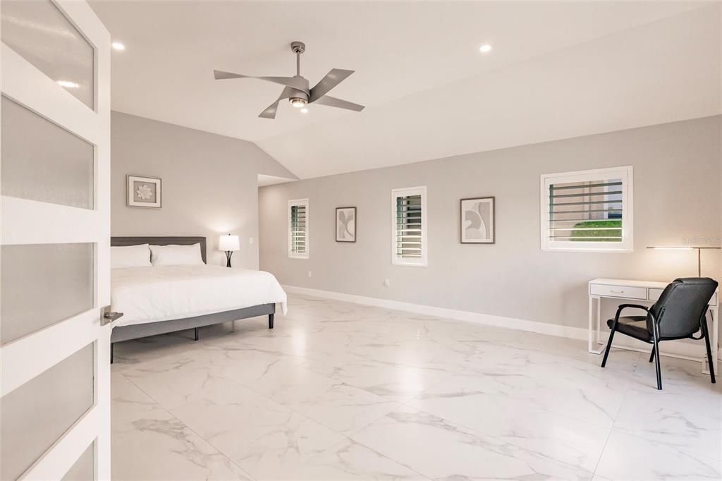 Active With Contract: $1,645,000 (3 beds, 2 baths, 2911 Square Feet)