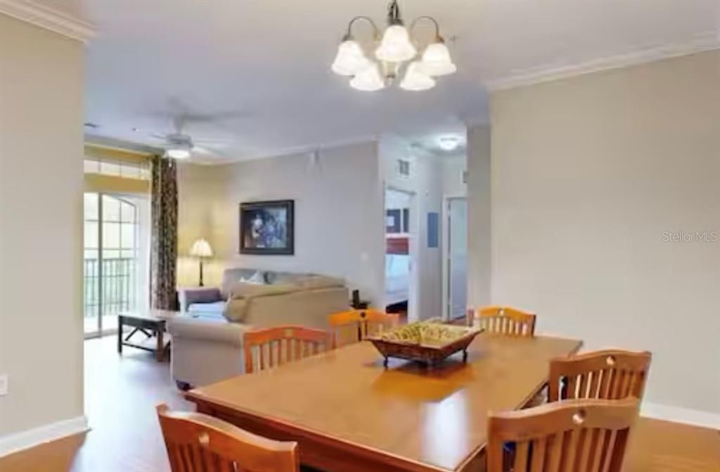 待售: $245,000 (3 贝兹, 2 浴室, 1244 平方英尺)