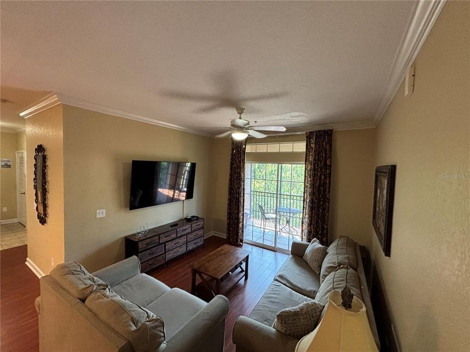 待售: $245,000 (3 贝兹, 2 浴室, 1244 平方英尺)