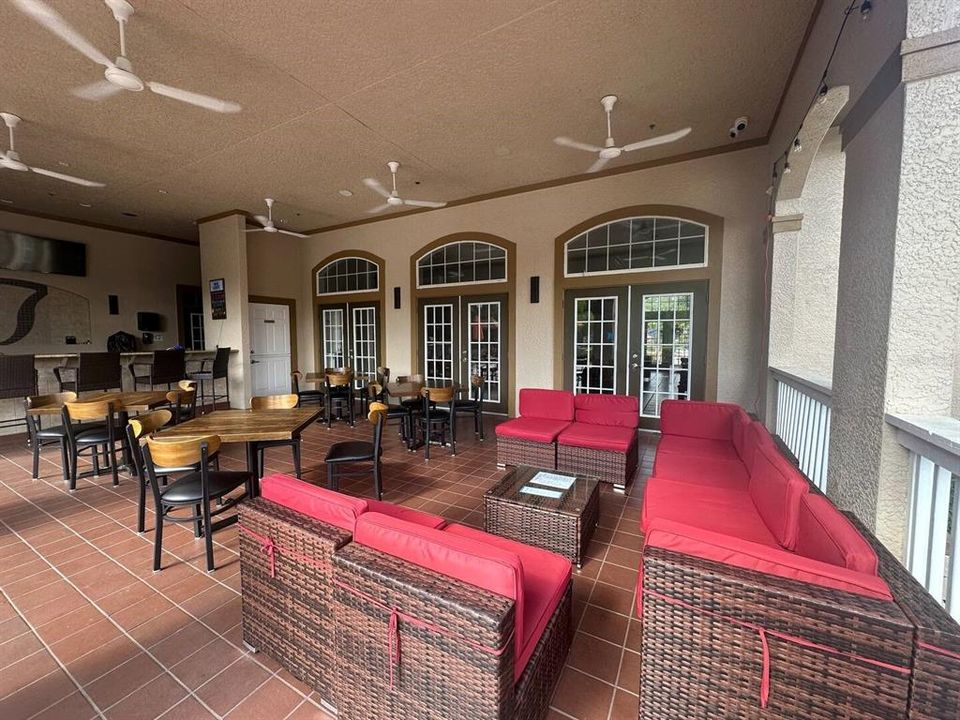 待售: $245,000 (3 贝兹, 2 浴室, 1244 平方英尺)